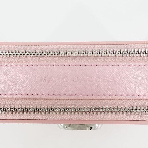 Marc Jacobs Women's The Utility Snapshot Crossbody Bag Bubblegum Pink OS - Picture 10 of 14